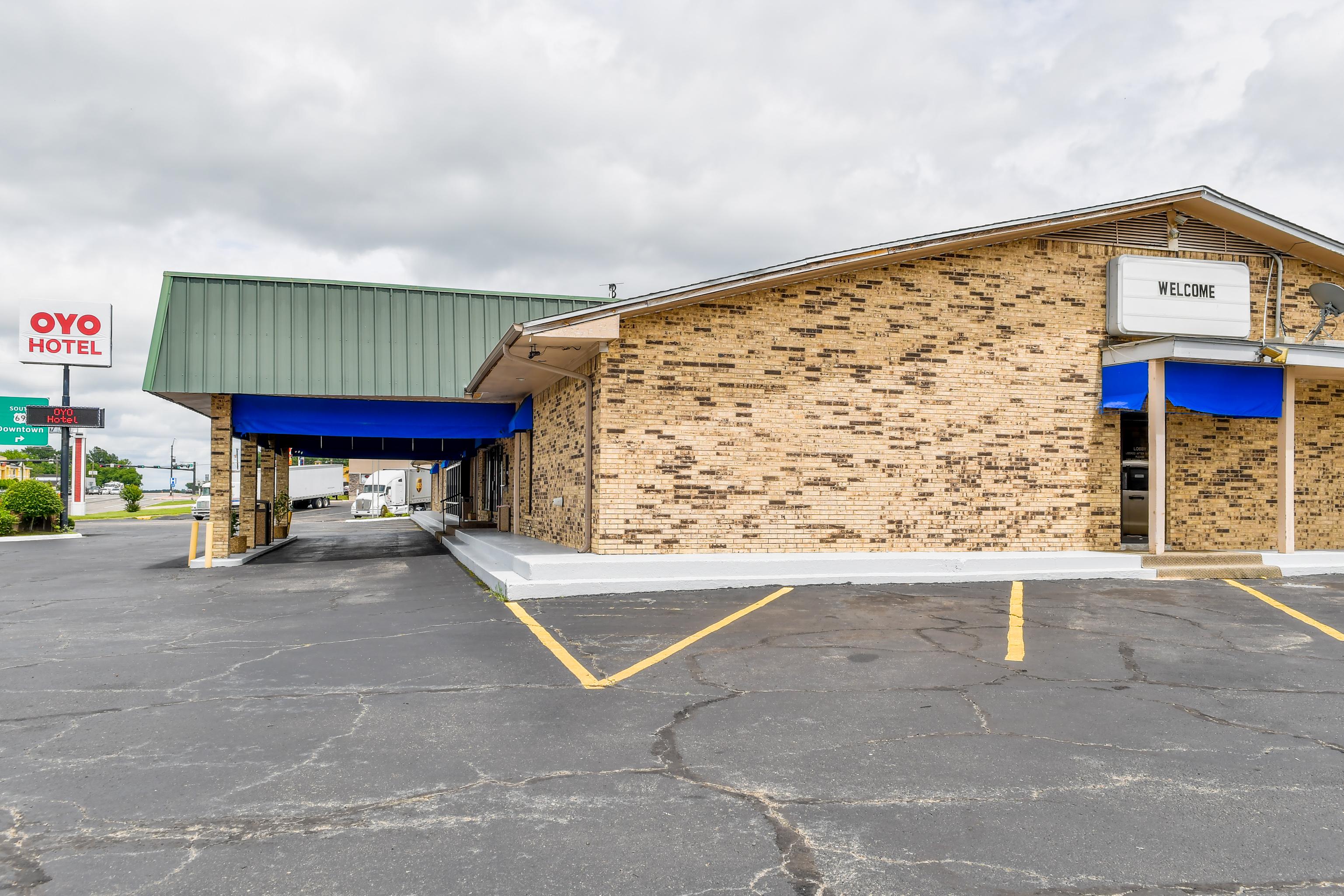 Oyo Hotel Tyler Lindale Exterior foto